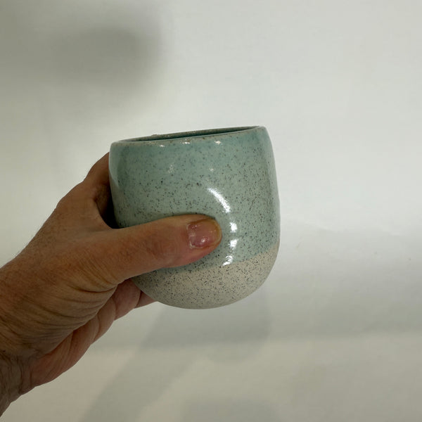 Thumb Cup