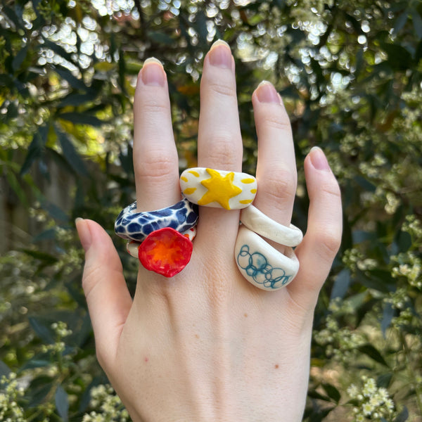 Porcelain Clay Hand Building Pottery Course with Romanda Newman