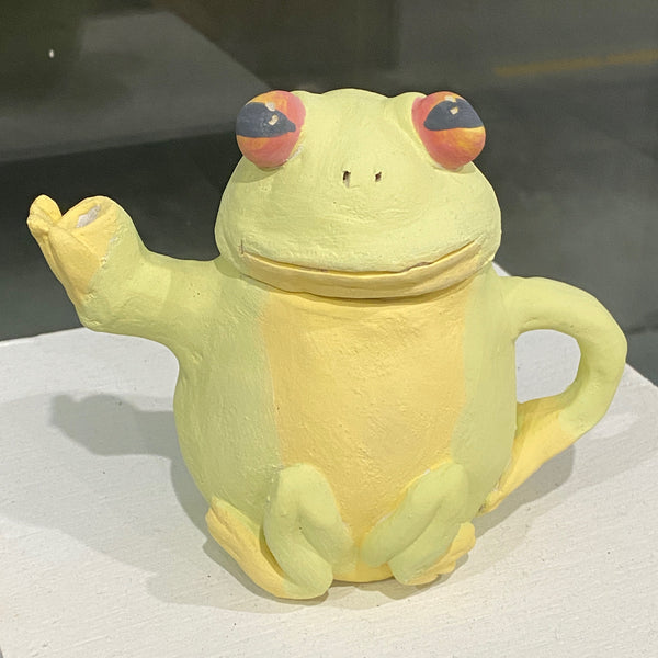 Frog teapot