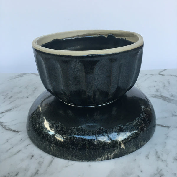 Pedestal Bowl - large - Black