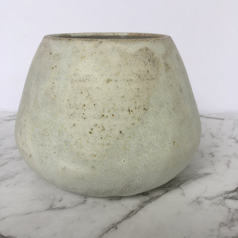 Curved Vase (Large - Crusty White)